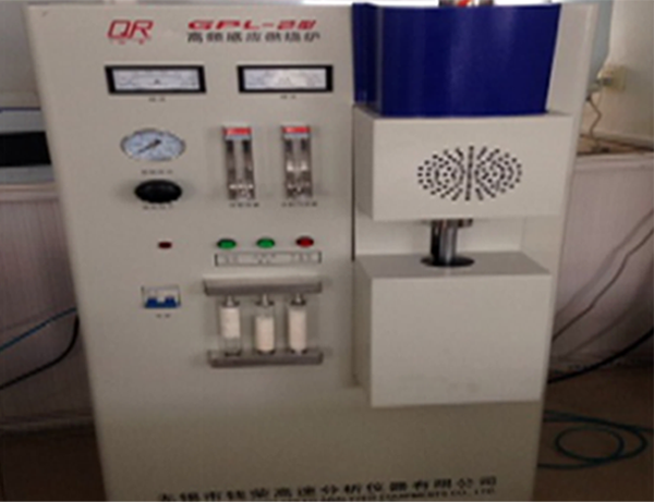 ÀäÀÐ͸ֳ§¼Ò ÀäÀÐ͸ֳ§¼Ò