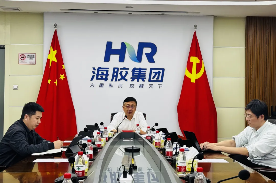 5de6b5a289424c31b94ad5928380a65b